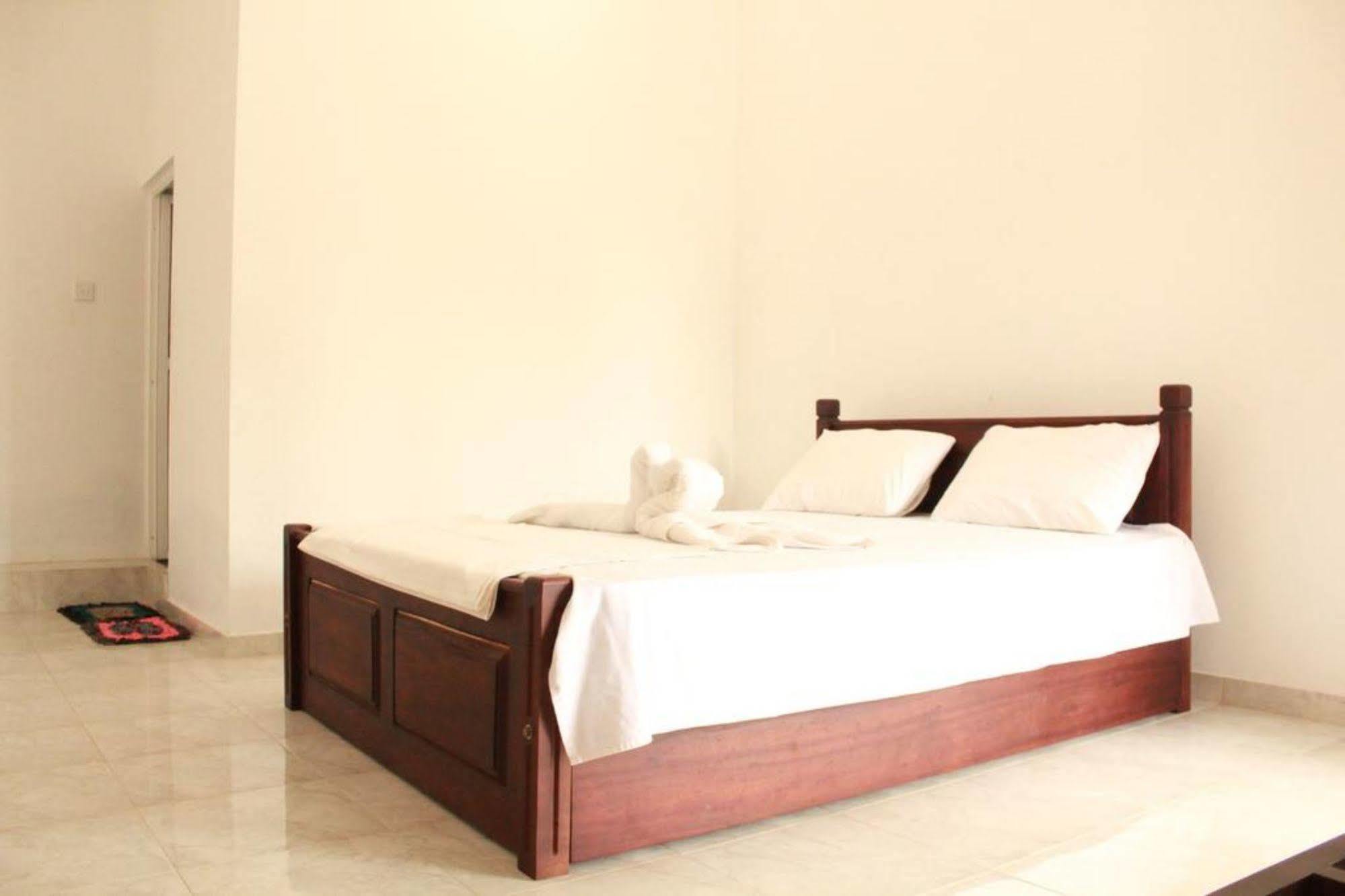 Pearl City Hotel تيساماهاراما المظهر الخارجي الصورة