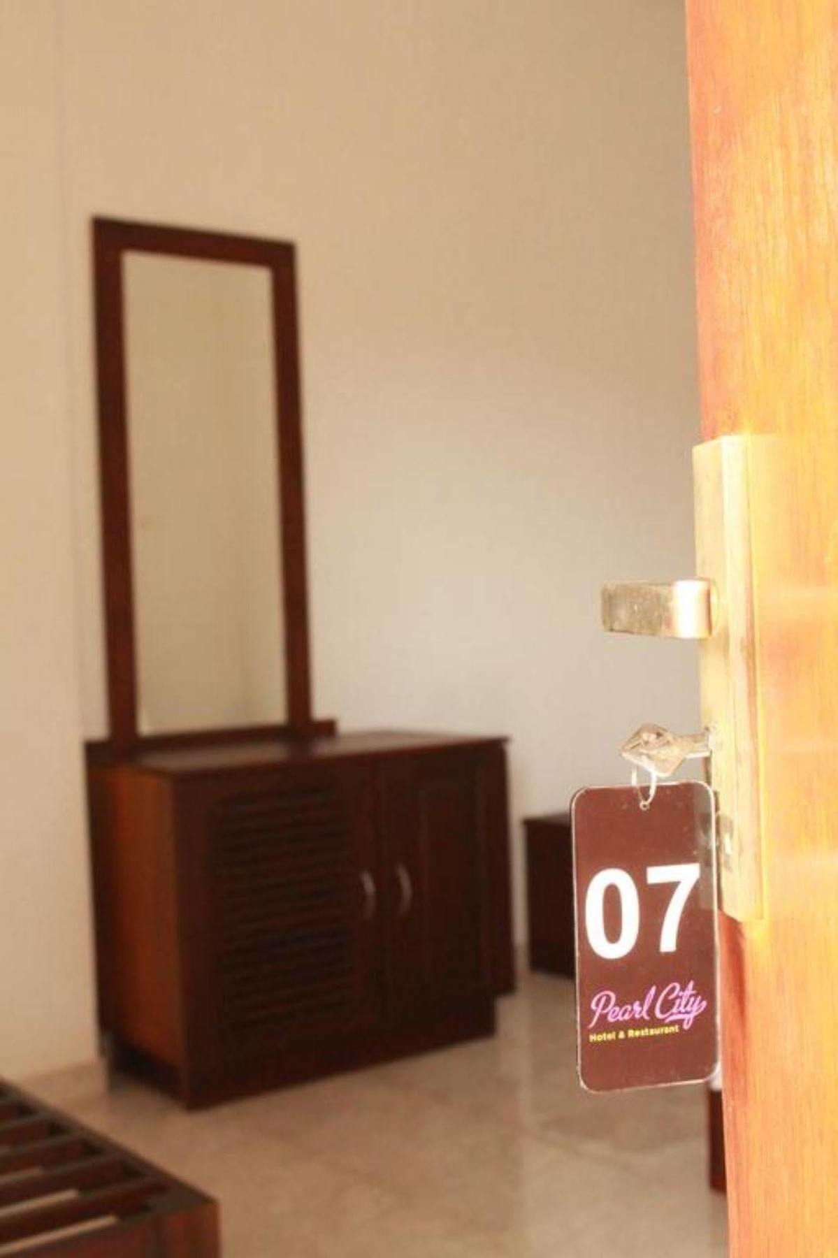 Pearl City Hotel تيساماهاراما المظهر الخارجي الصورة
